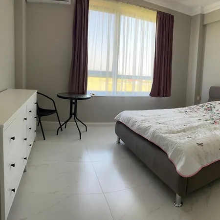 Luxury 2 In Tomis - Lejlighed